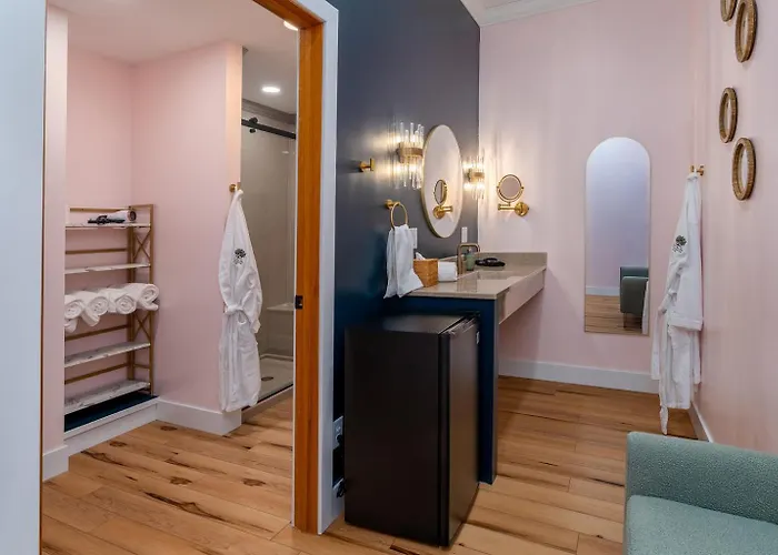 Inn King Suite, Hot Tubs,